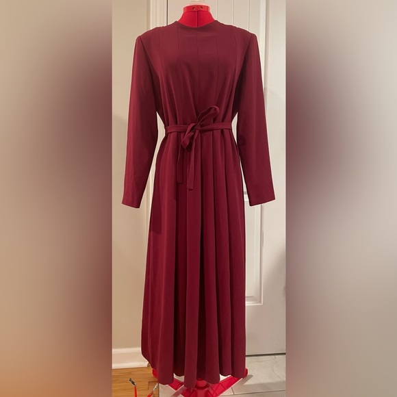Vintage Orvis Pleated Burgundy Maxi Dress With Tie Belt - Picture 1 of 13